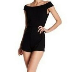 Romeo & Juliet Couture Black Off The Shoulder Structured Romper